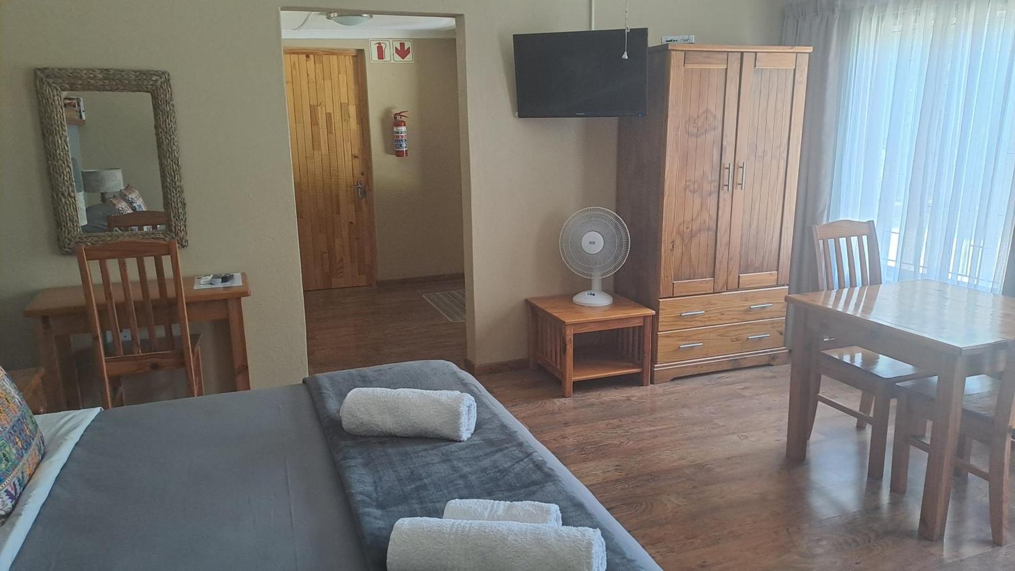 African Dawn B&B Calvinia Eksteriør bilde
